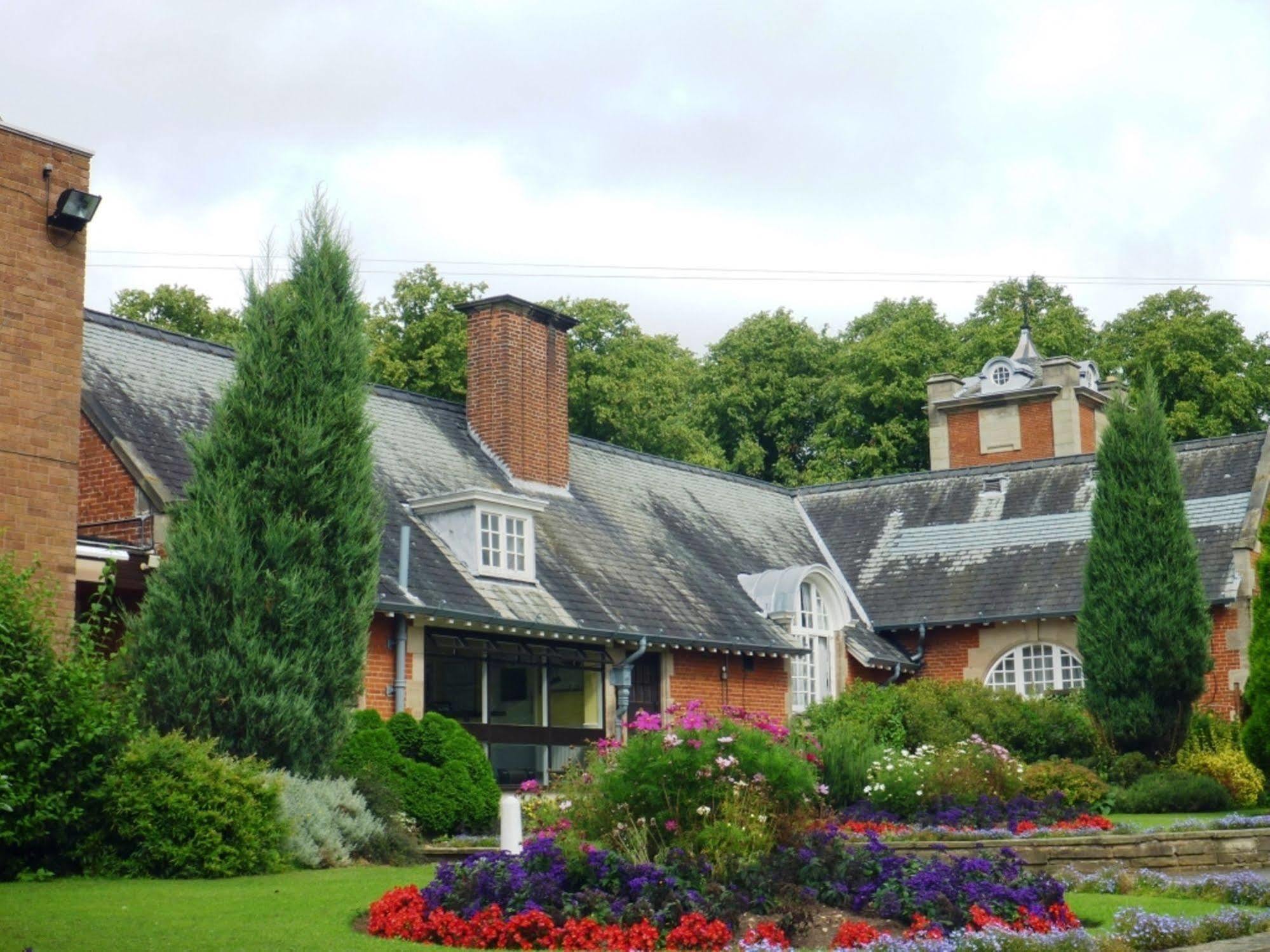 Dunchurch Park Hotel Exterior photo